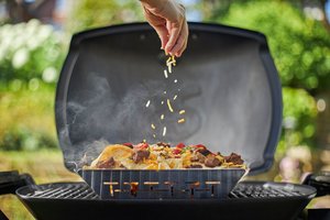 Weber® Q 2200 Gasbarbecue met stand - afbeelding 3